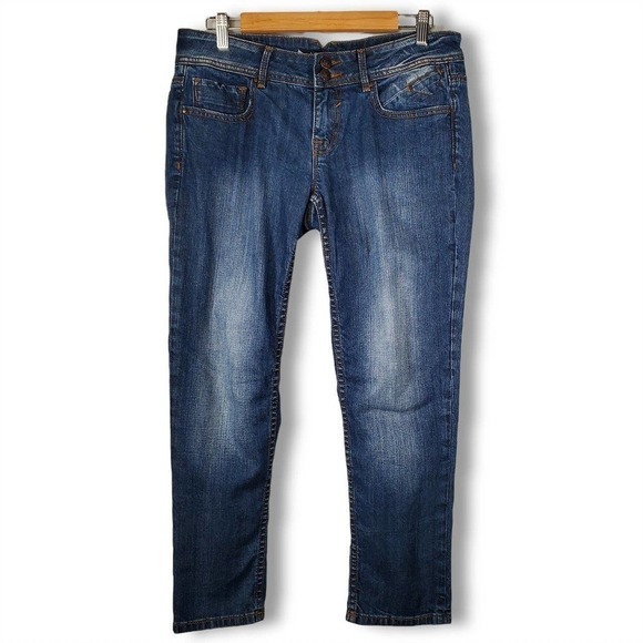 Vigoss V-Pocket Fit Capri Jeans Medium Wash Blue Size 7/8 - Picture 1 of 10